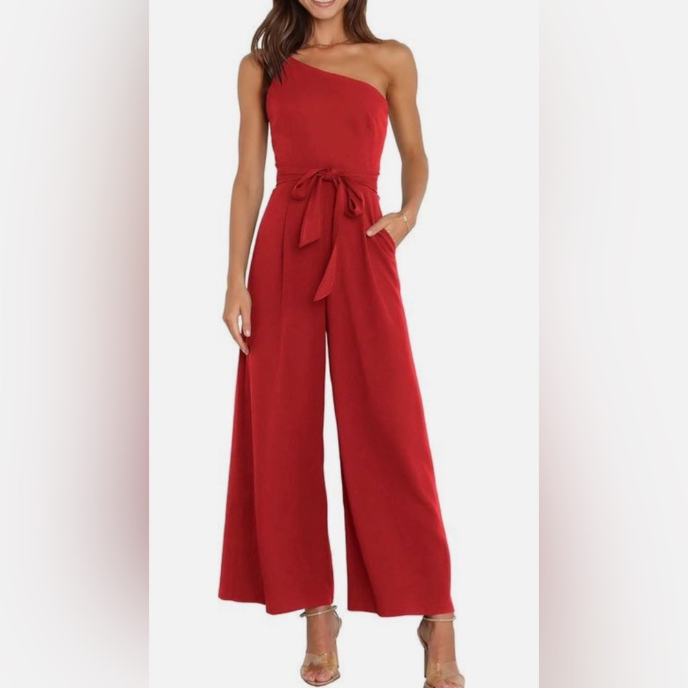 Chic One-Shoulder Red Jumpsuit